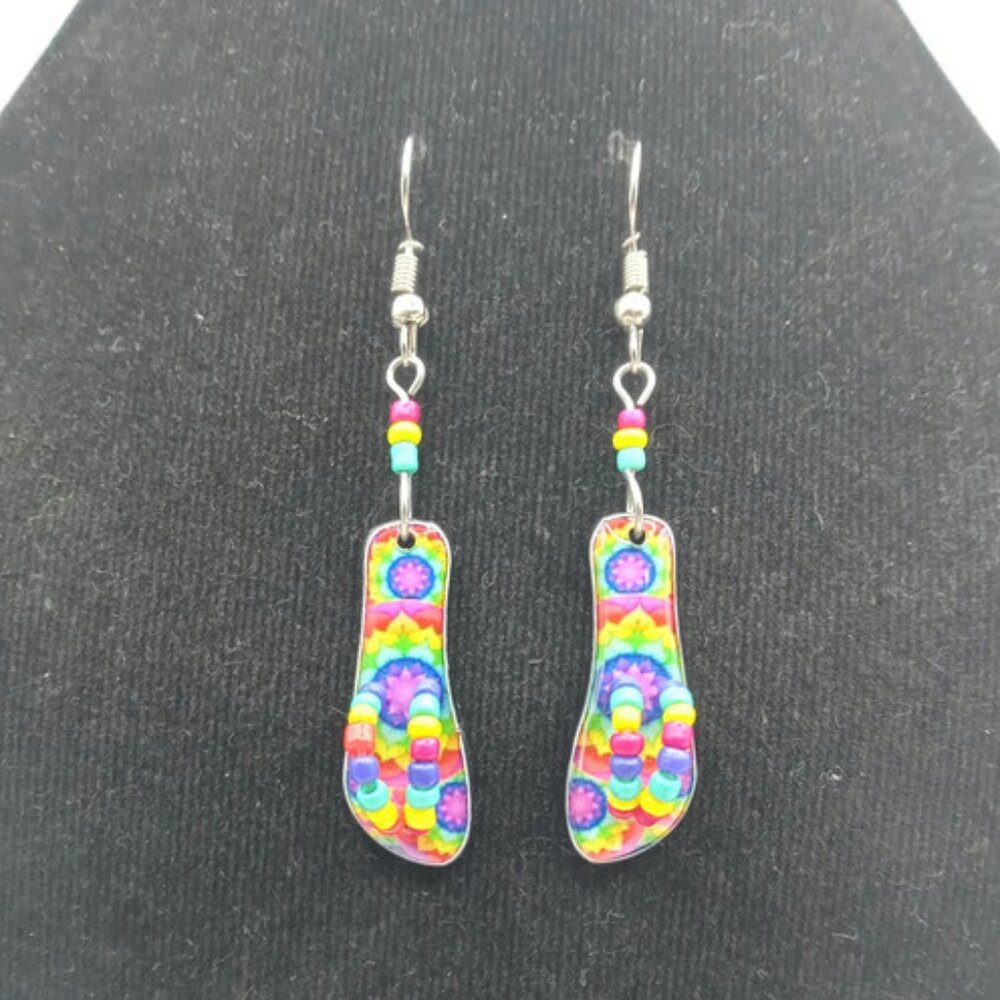Handcrafted Alpaca Earrings Decorated with Multicolored Beads Sandal Design